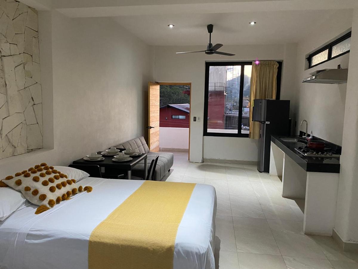 Hotel Kavali à Los Ayala Extérieur photo