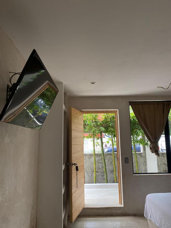 Hotel Kavali à Los Ayala Extérieur photo