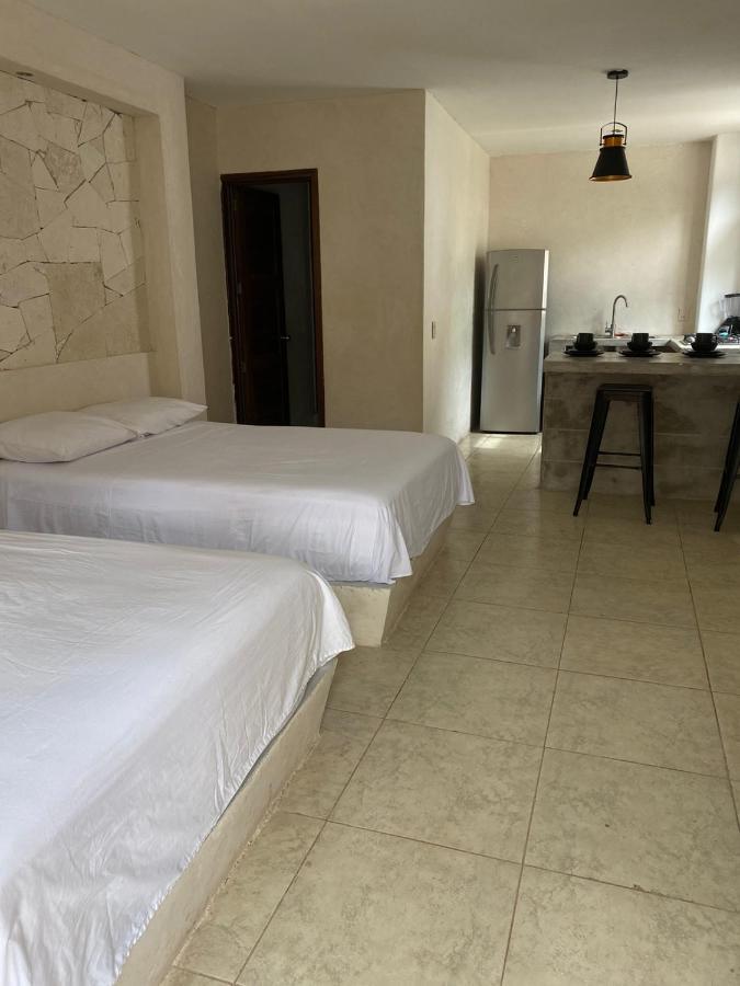 Hotel Kavali à Los Ayala Extérieur photo