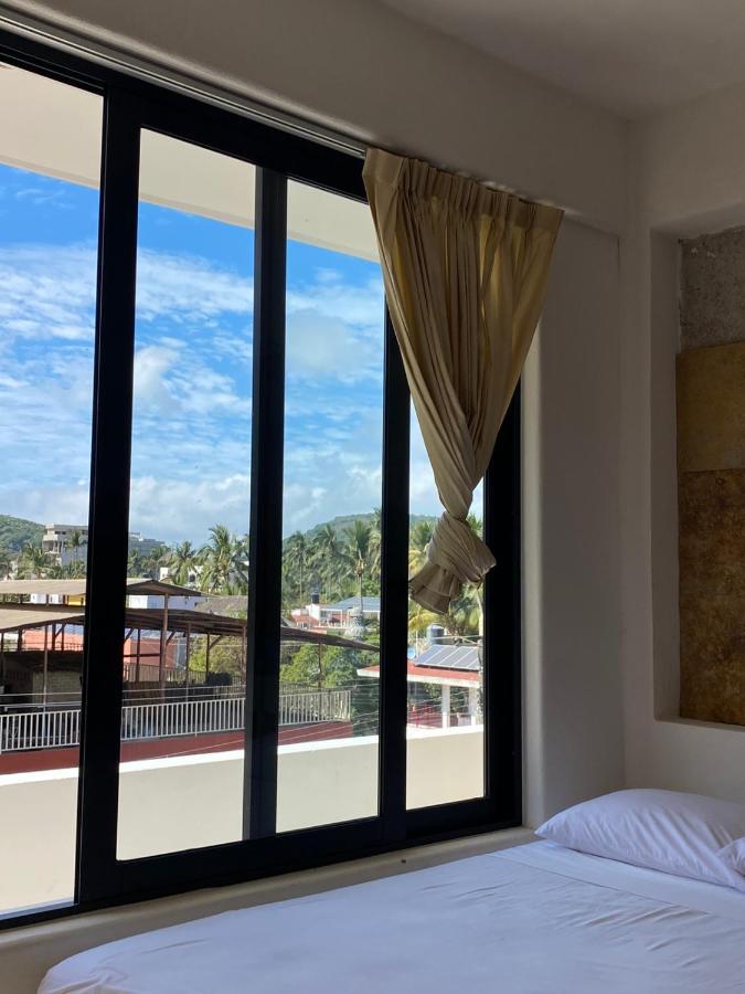 Hotel Kavali à Los Ayala Extérieur photo