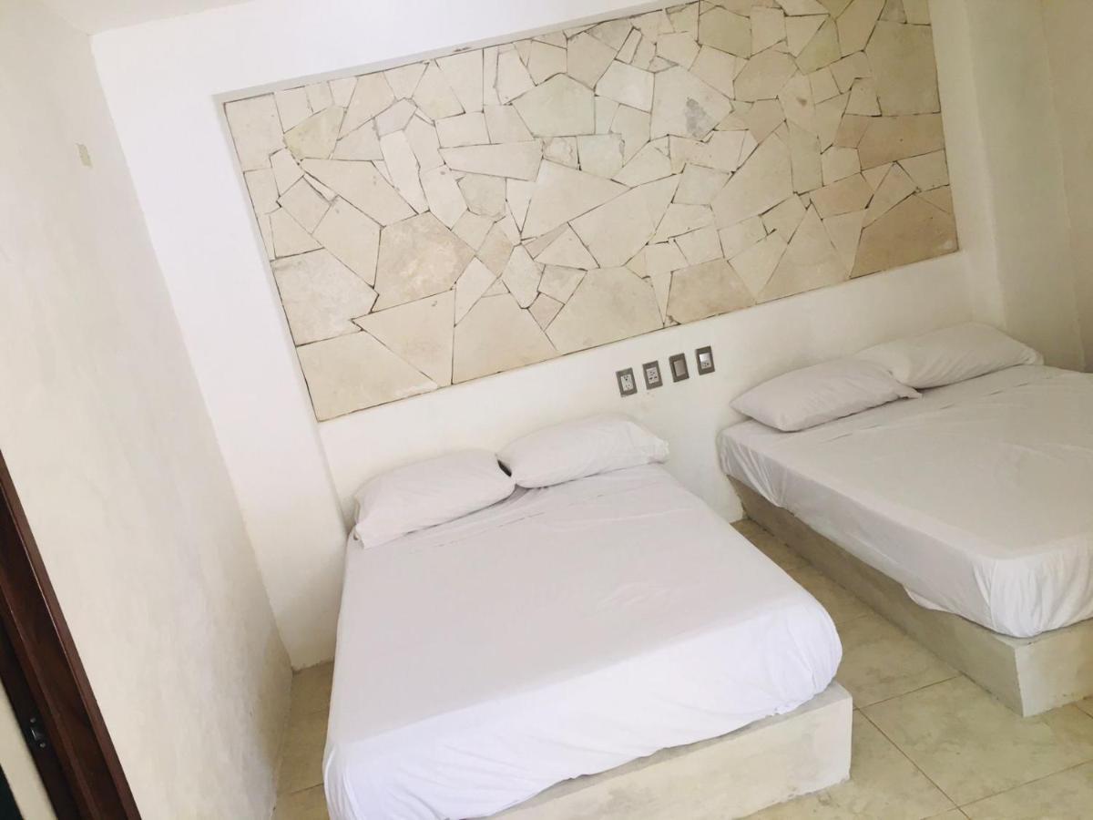 Hotel Kavali à Los Ayala Extérieur photo
